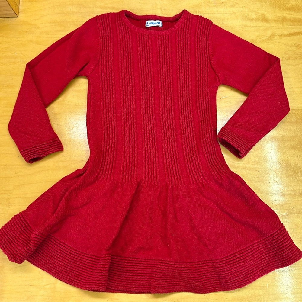 Red Mayoral dress size 4